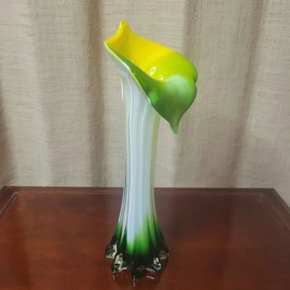 Jack in the Pulpit Calla Lilly Art Glass Vase